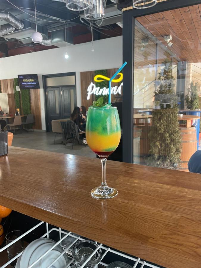 Panna Gusto Otel Cîmpeni Dış mekan fotoğraf