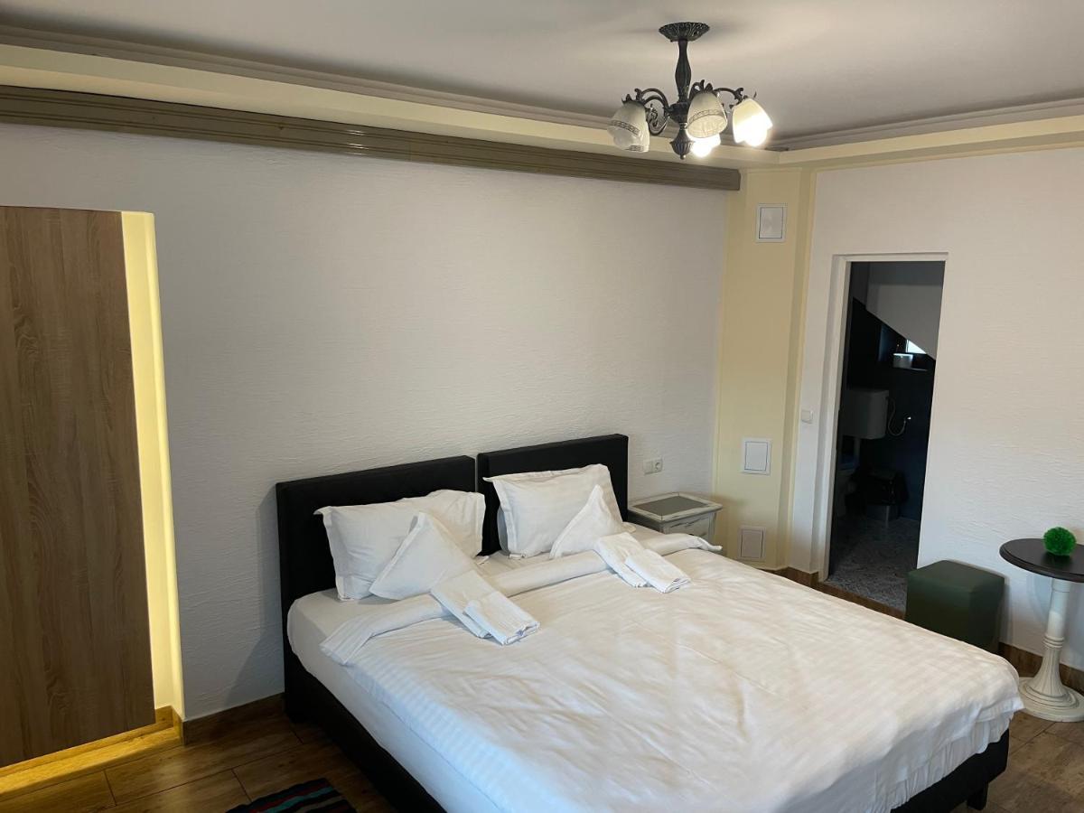 Panna Gusto Otel Cîmpeni Dış mekan fotoğraf
