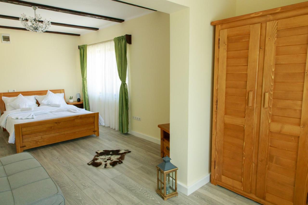 Panna Gusto Otel Cîmpeni Dış mekan fotoğraf